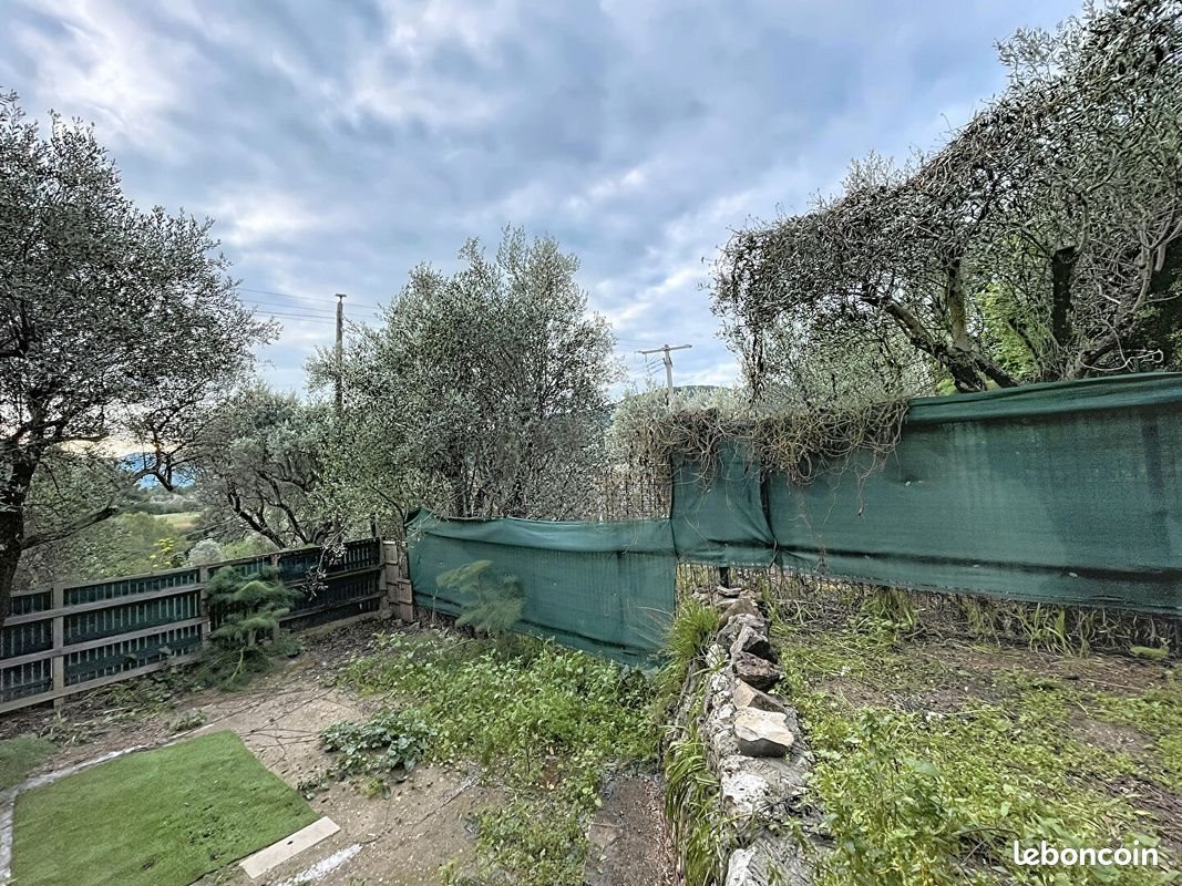 Appartement à louer, 70m², La Cadière-d'Azur