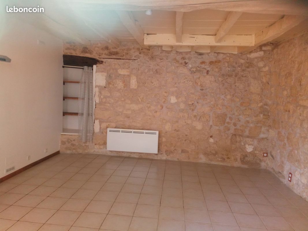 Maison à louer, 65m², Champagnac-de-Belair