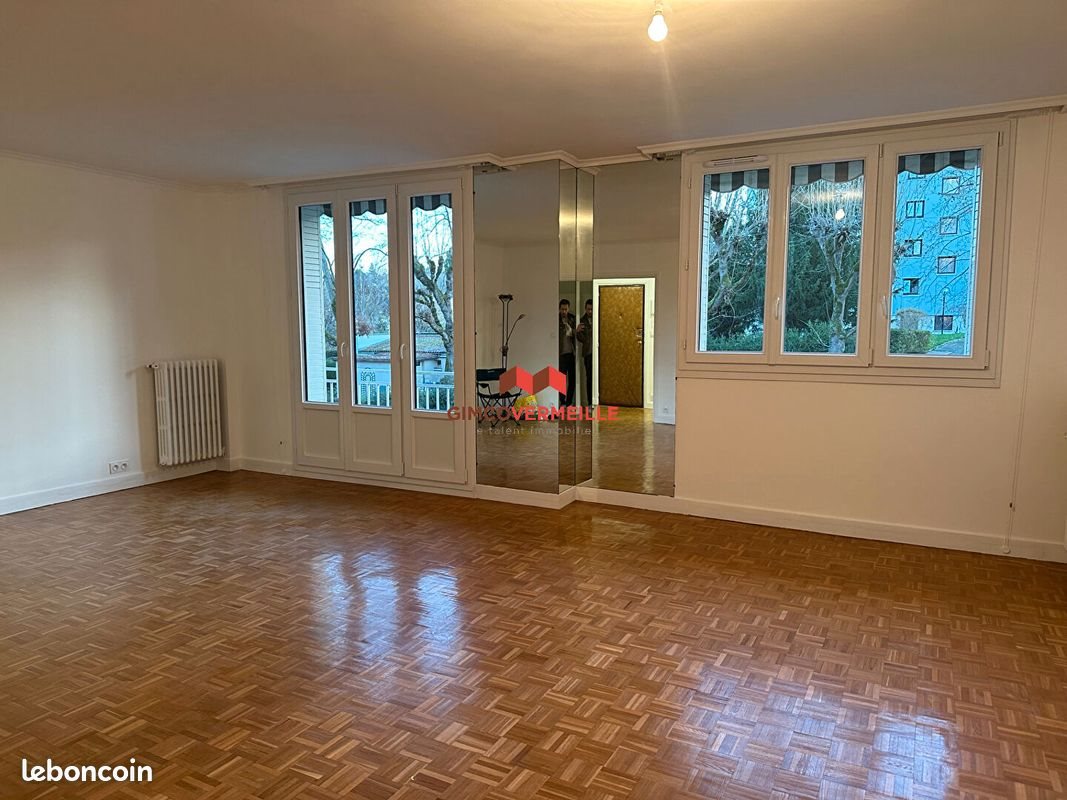 Appartement à louer, 87m², Bougival