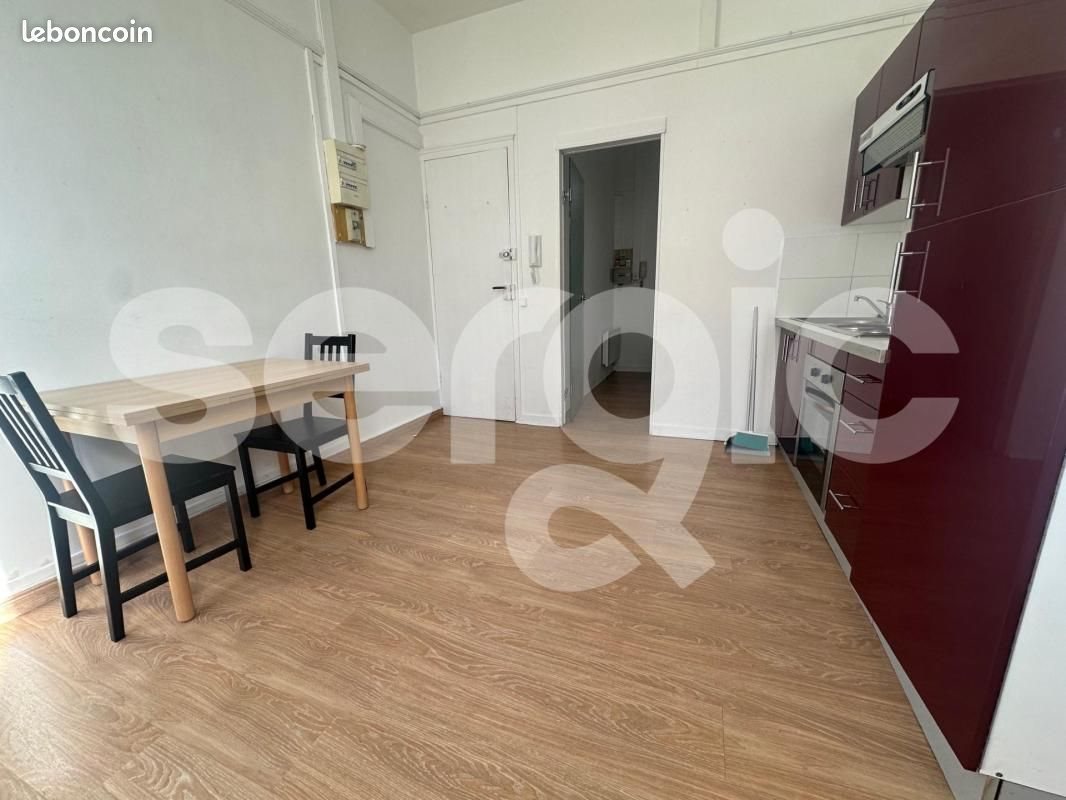 Appartement à louer, 23m², Lille