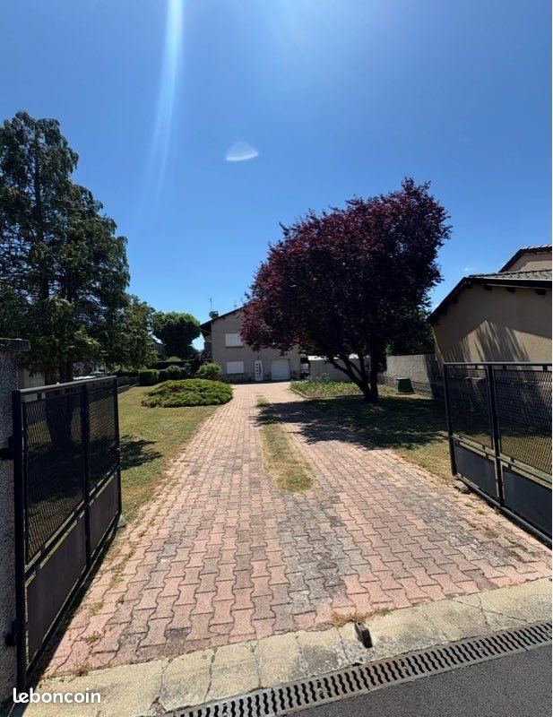 Appartement à louer, 90m², Brioude