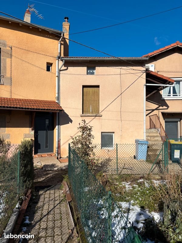 Maison à vendre, 200m², Saint-Maurice-en-Gourgois