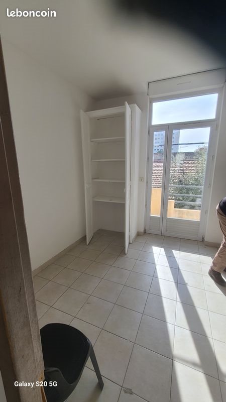 Appartement à louer, 63m², Nîmes