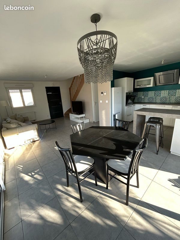 Maison à louer, 95m², Ailly-sur-Somme