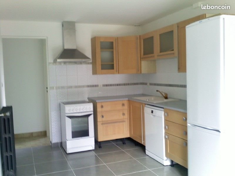 Maison à louer, 107m², Faverolles