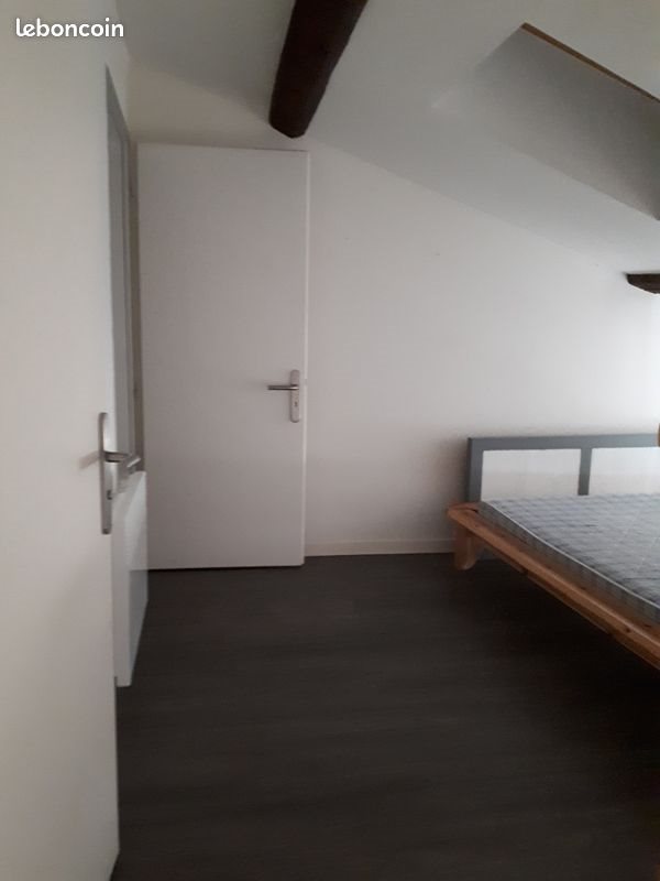 Appartement à louer, 28m², Nîmes