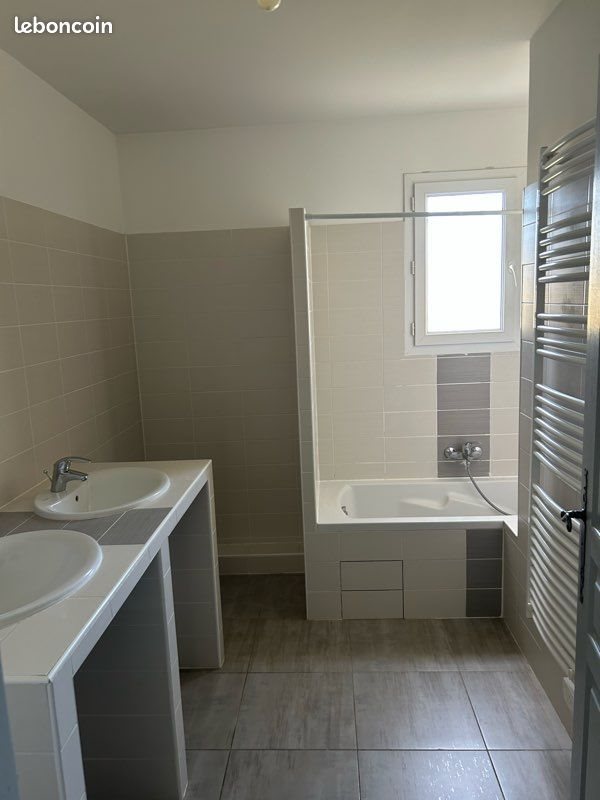 Maison à louer, 90m², Manosque