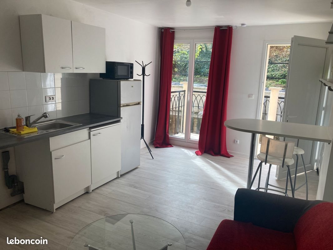 Appartement à louer, 24m², La Falaise