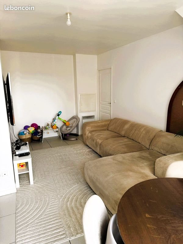 Appartement à louer, 47m², Les Mureaux