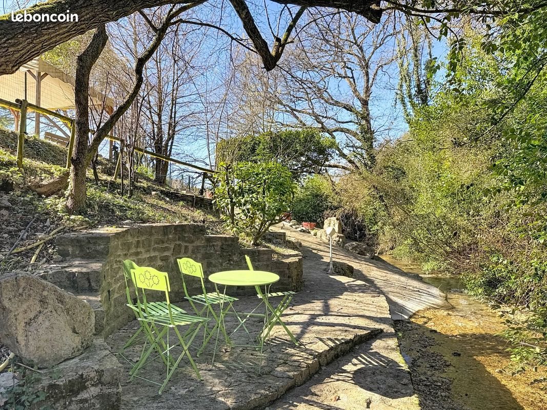 Maison à vendre, 397m², Saint-Maurice-d'Ardèche