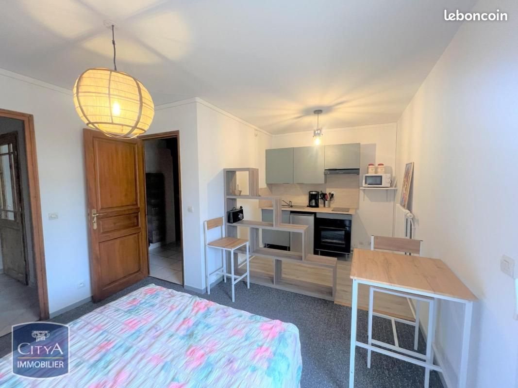 Appartement à louer, 20m², Laon