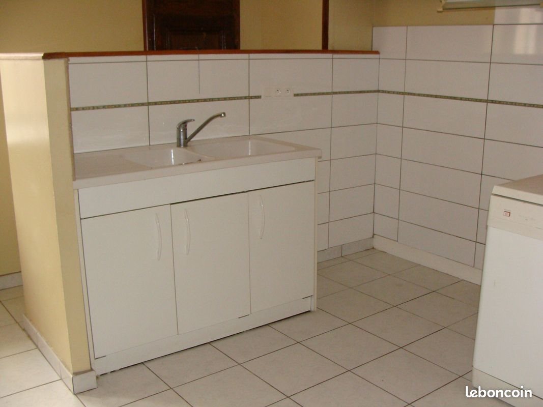 Maison à louer, 114m², Reynel