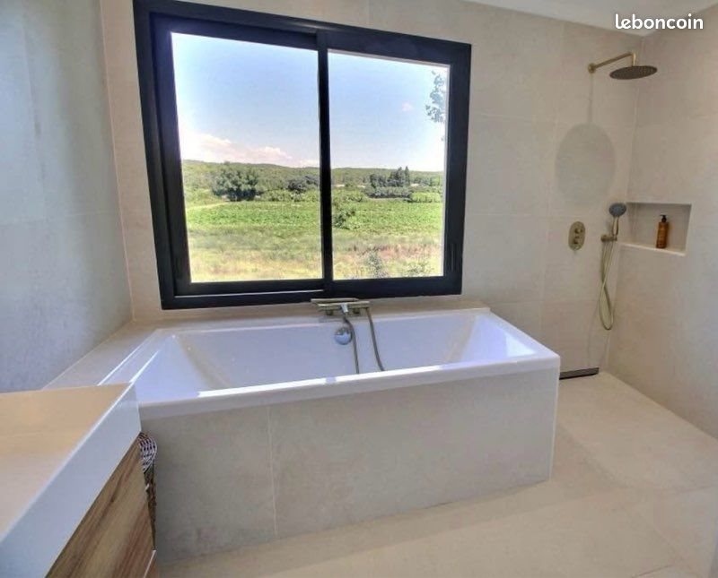 Maison à louer, 160m², Piolenc