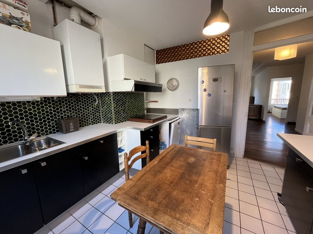 Appartement à louer, 84m², Grenoble
