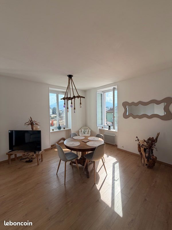 Appartement à louer, 70m², Thonon-les-Bains