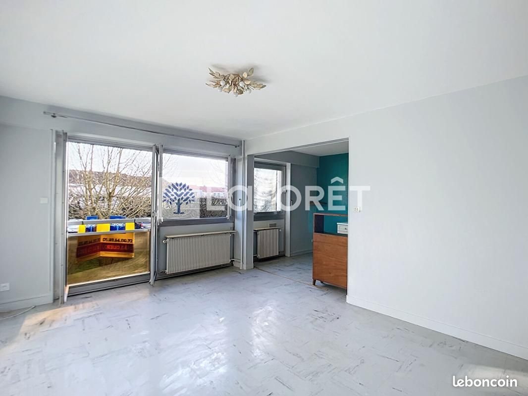 Appartement à louer, 73m², Parthenay