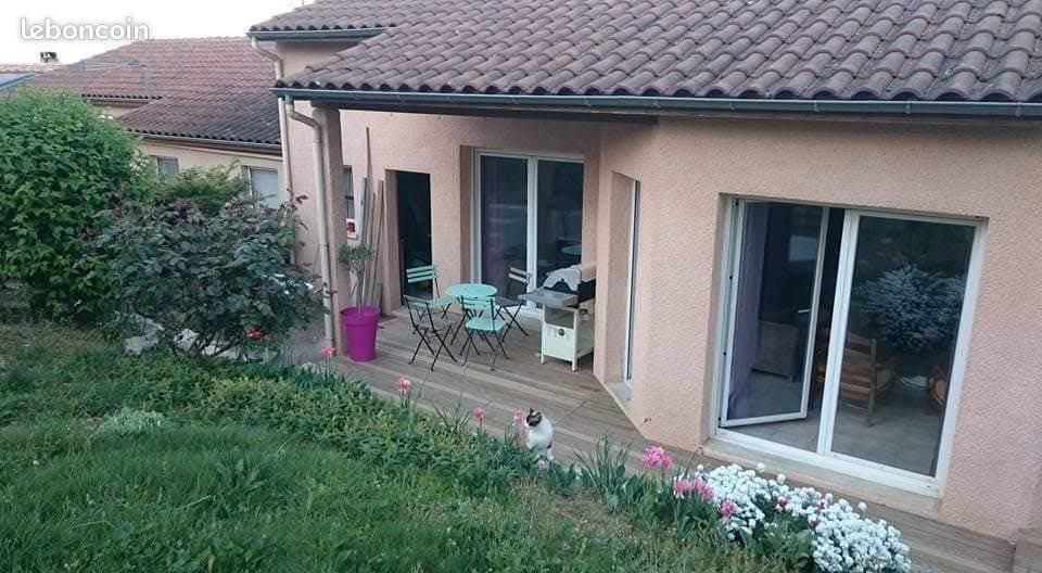 Maison à louer, 90m², Grane