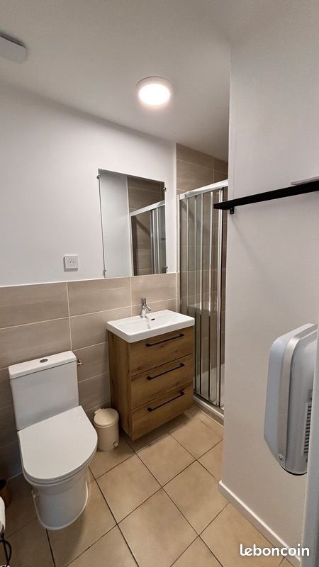 Appartement à louer, 27m², Saint-Rémy-de-Provence