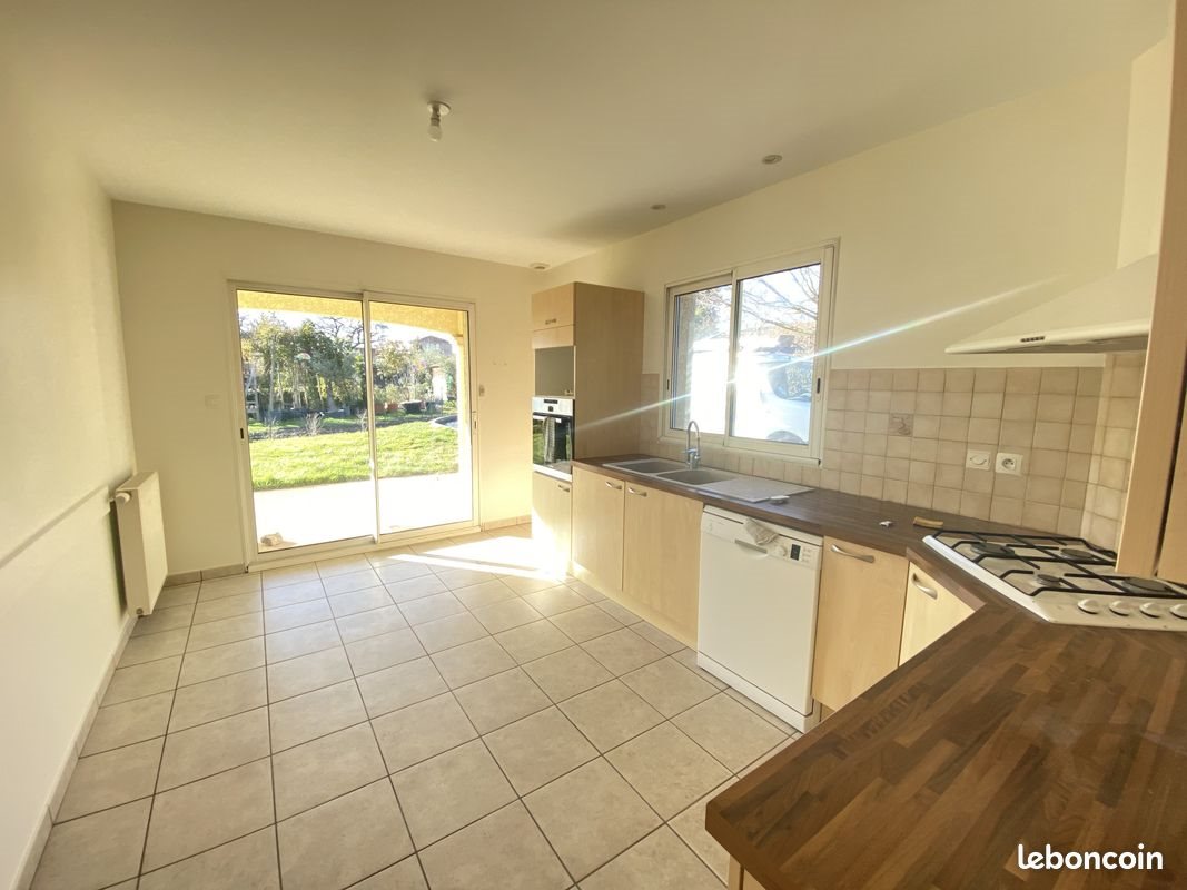 Maison à louer, 118m², Messimy