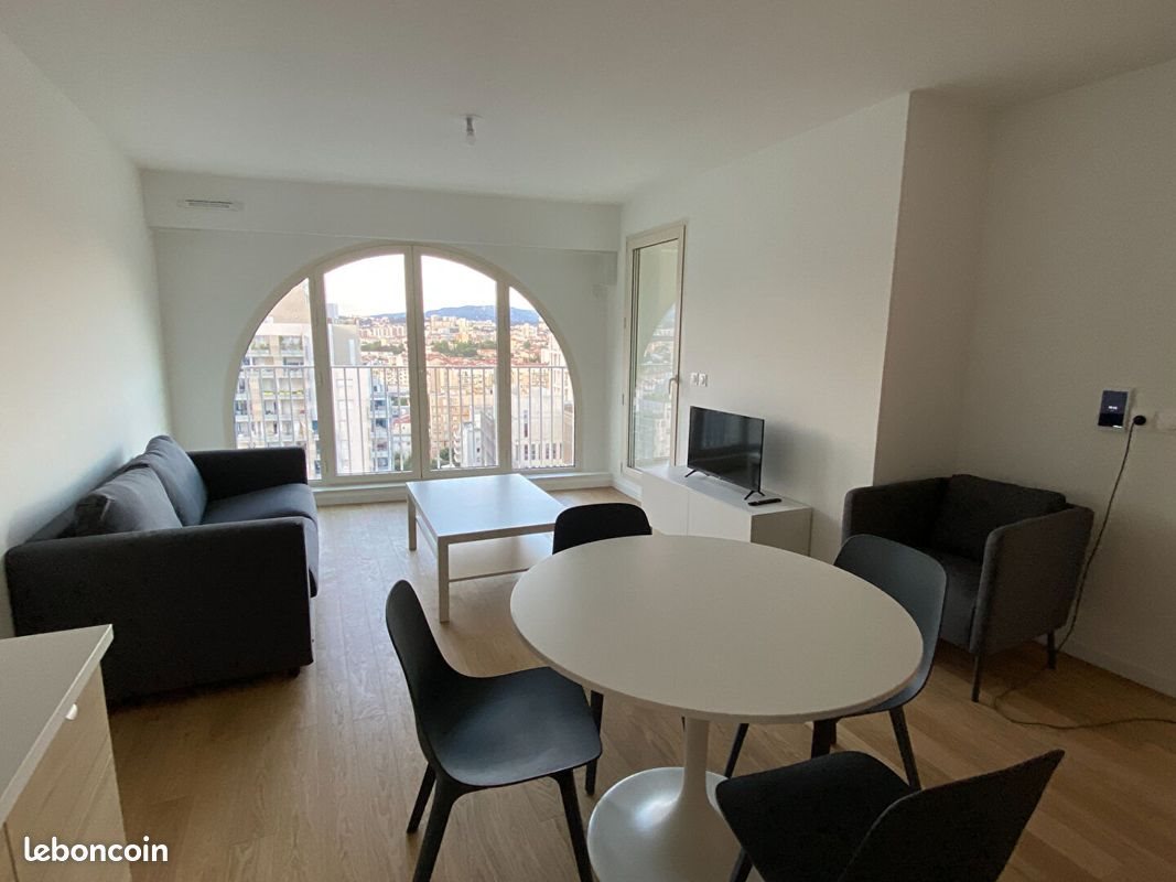 Appartement à louer, 47m², Marseille 2ème