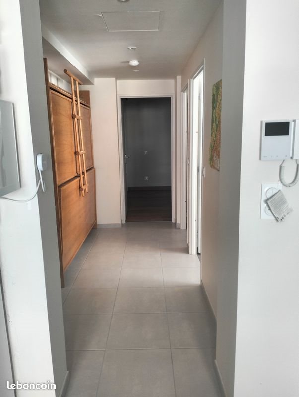 Appartement à louer, 45m², Saint-François-de-Sales