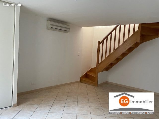 Appartement à louer, 35m², Saint-Paul-Trois-Châteaux