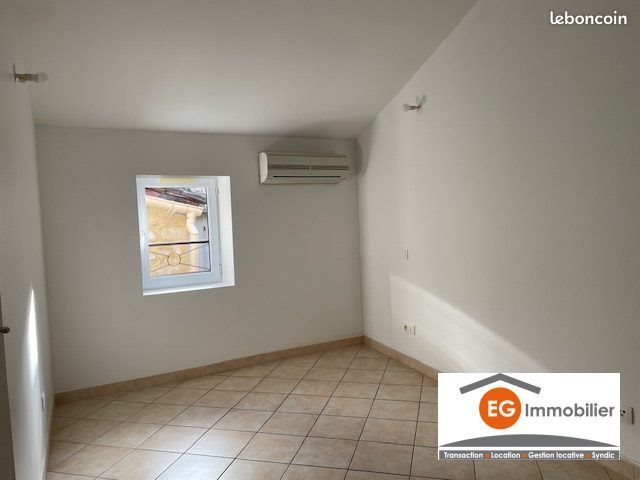 Appartement à louer, 35m², Saint-Paul-Trois-Châteaux