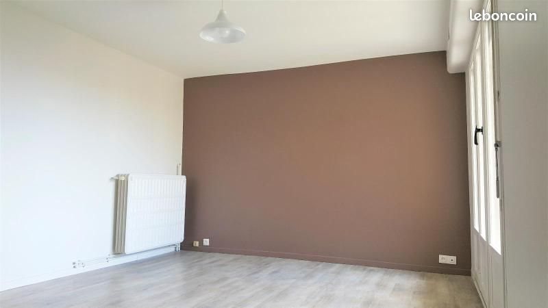 Appartement à louer, 27m², Reims