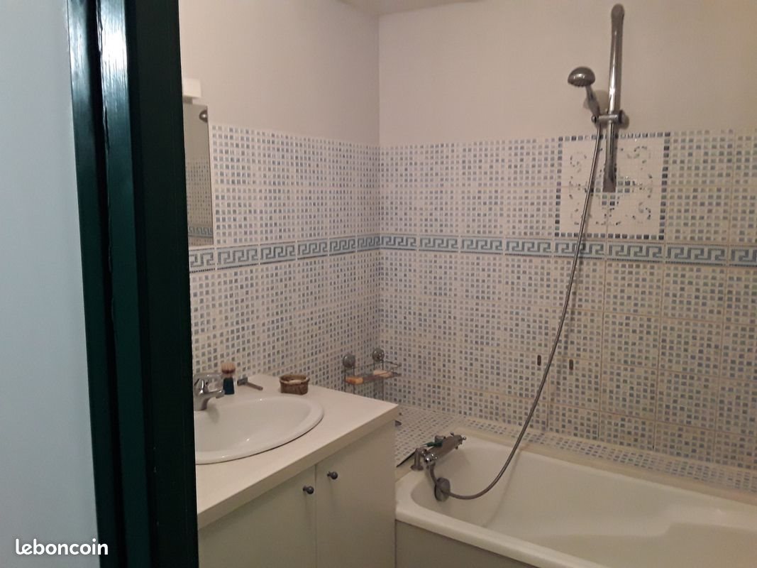 Appartement à louer, 80m², Condrieu