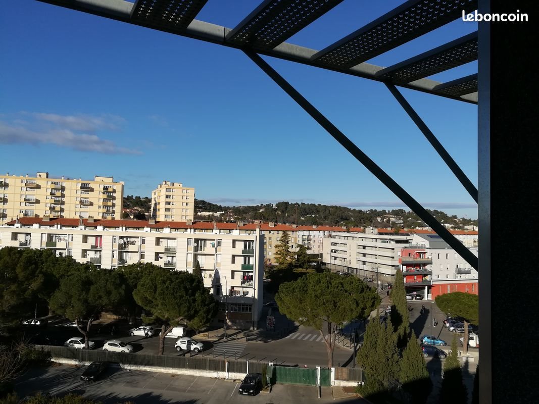 Appartement à louer, 24m², Nîmes