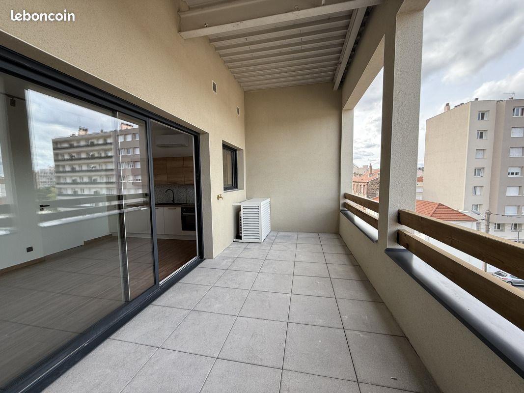 Appartement à louer, 52m², Saint-Etienne