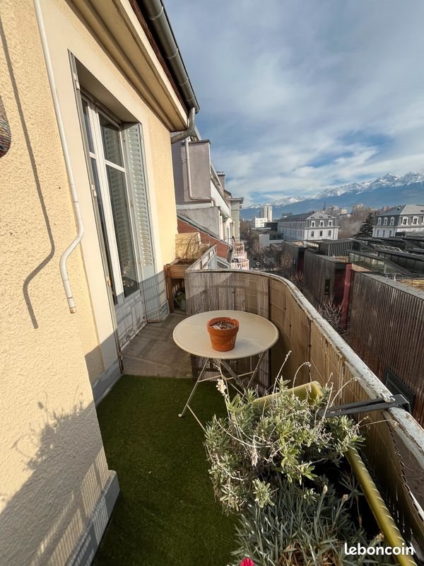 Appartement à louer, 58m², Grenoble
