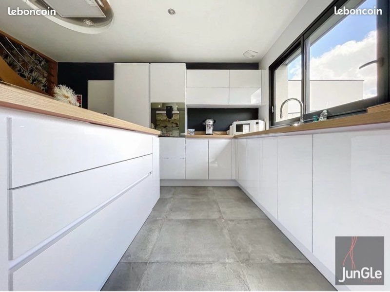 Maison à louer, 112m², Isneauville