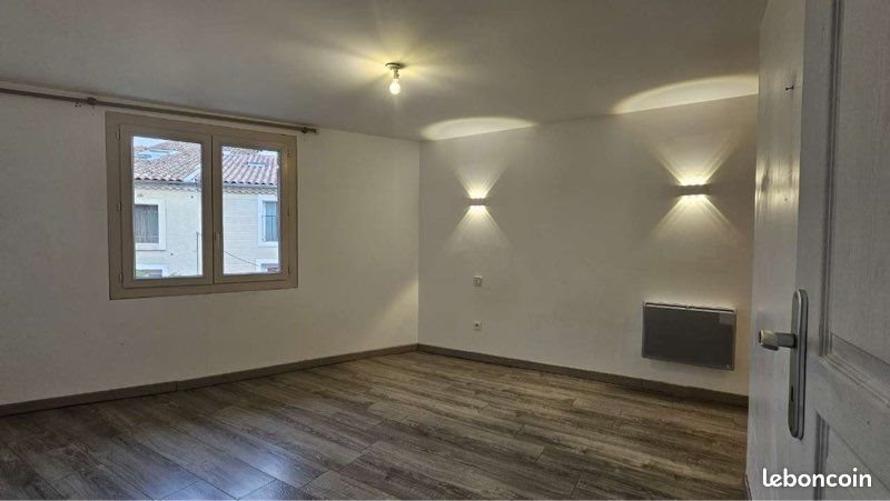 Maison à louer, 112m², Loupian