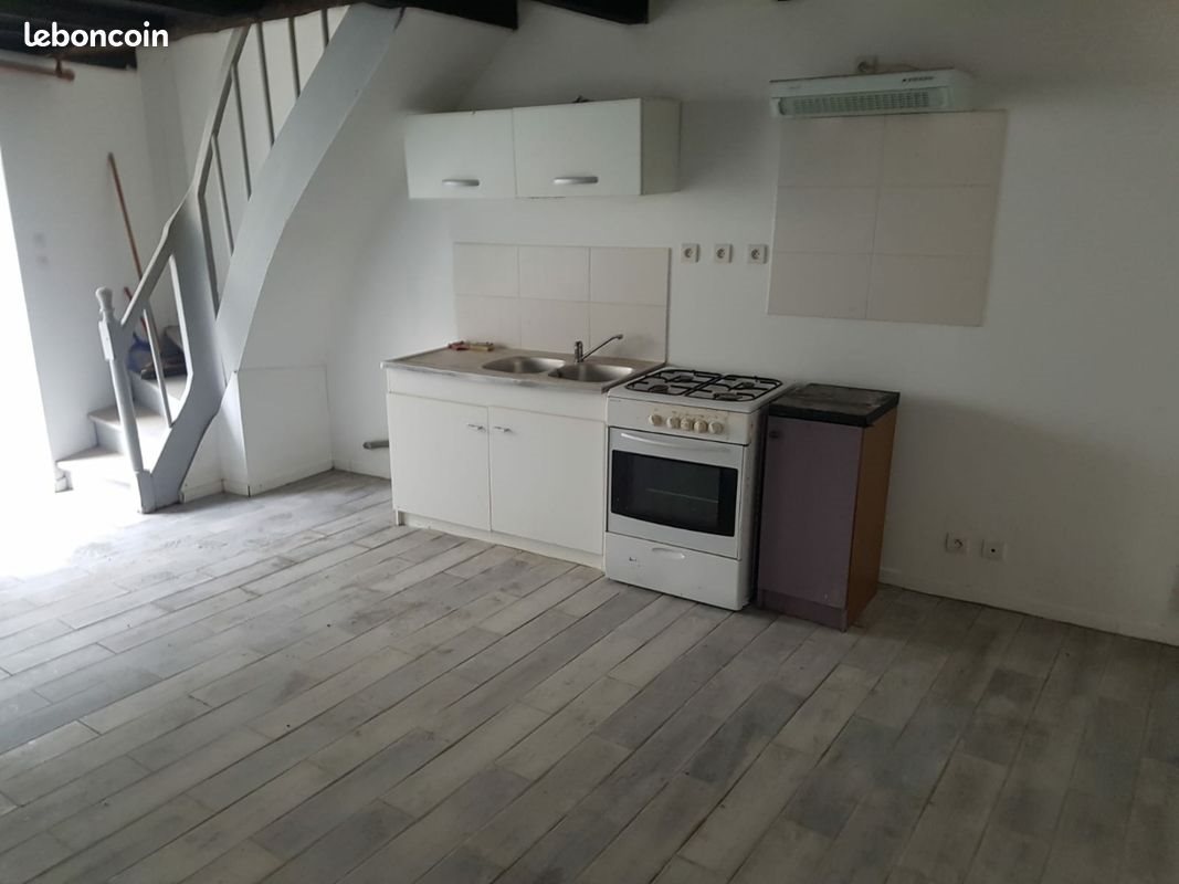 Maison à louer, 35m², Dournazac