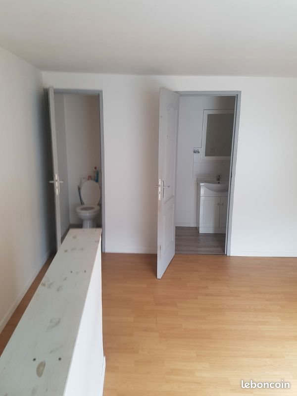 Maison à louer, 35m², Dournazac