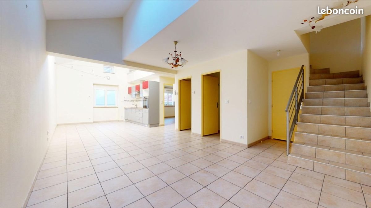 Appartement à louer, 54m², Amancey