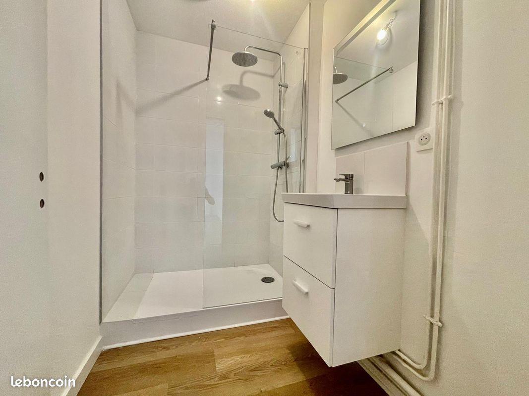 Appartement à louer, 57m², Mijoux