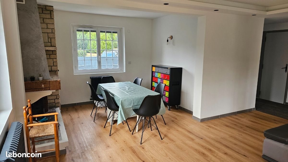 Maison à louer, 111m², Aviron