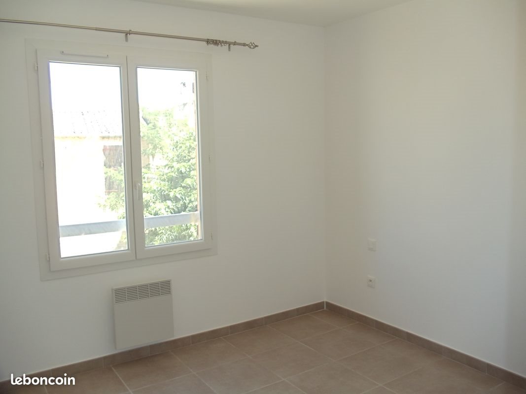 Appartement à louer, 80m², Valros