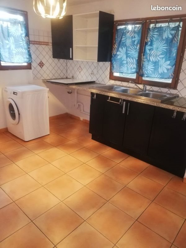 Maison à louer, 50m², Nîmes