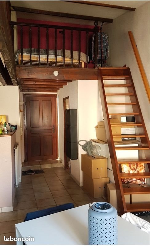 Appartement à louer, 38m², Sury-le-Comtal