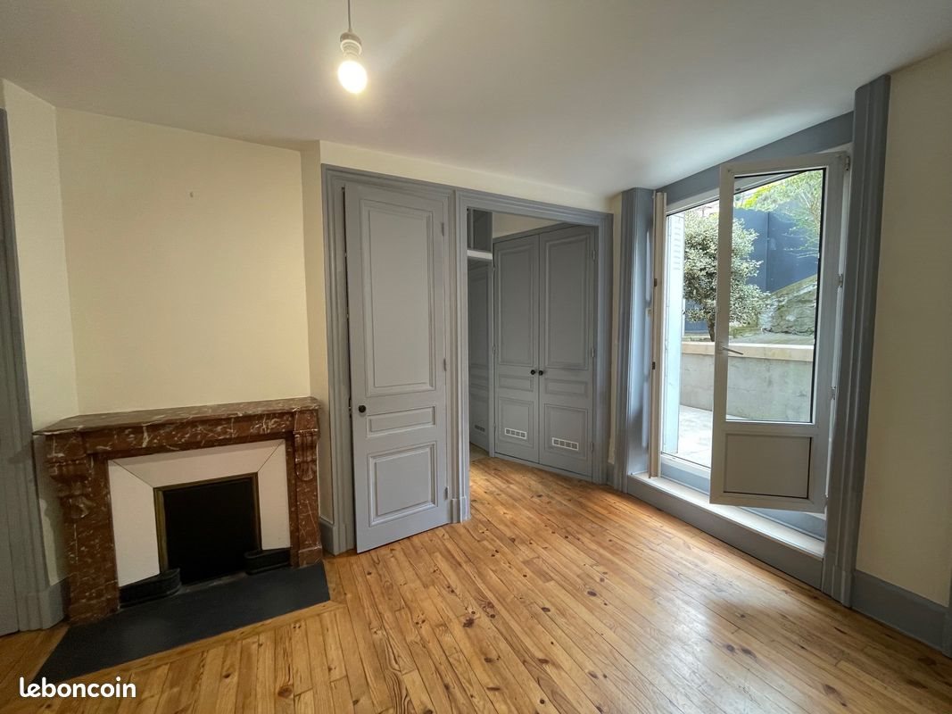 Appartement à louer, 65m², Saint-Etienne