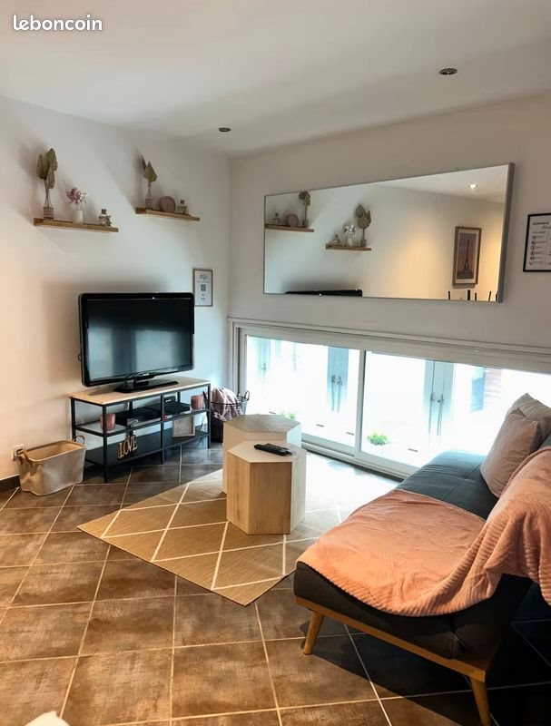 Maison à louer, 54m², Ury