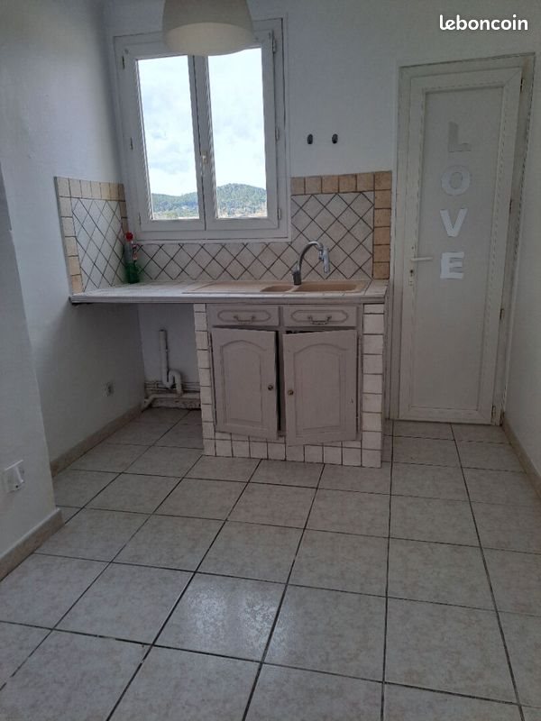 Appartement à louer, 52m², Brignoles