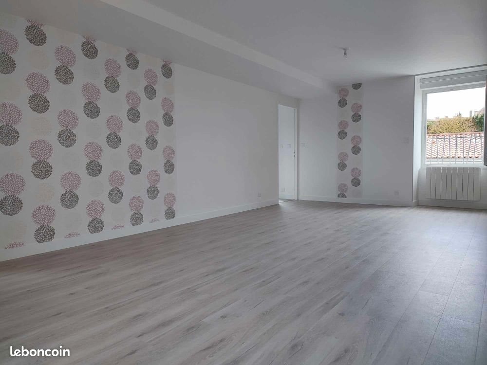 Appartement à louer, 65m², Chiché