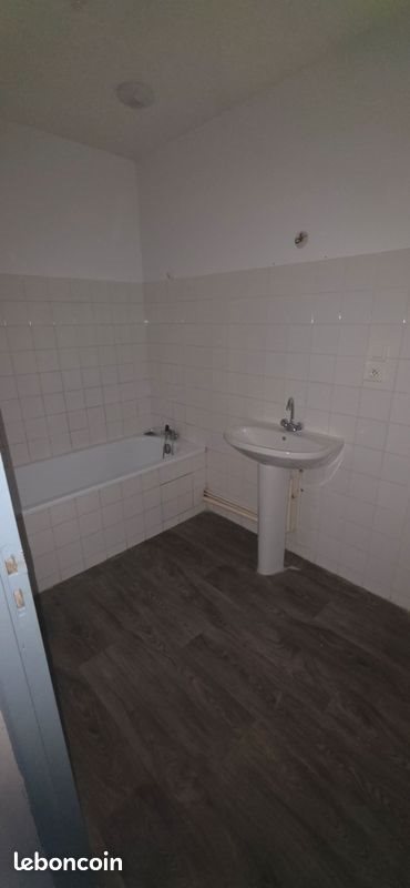 Appartement à louer, 63m², Saint-Martory