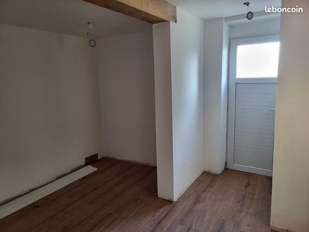 Appartement à louer, 72m², Caupenne