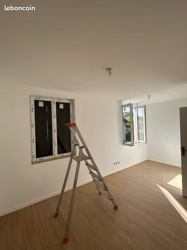 Maison à louer, 80m², Cauneille