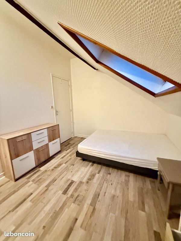 Appartement à louer, 29m², Sainte-Savine